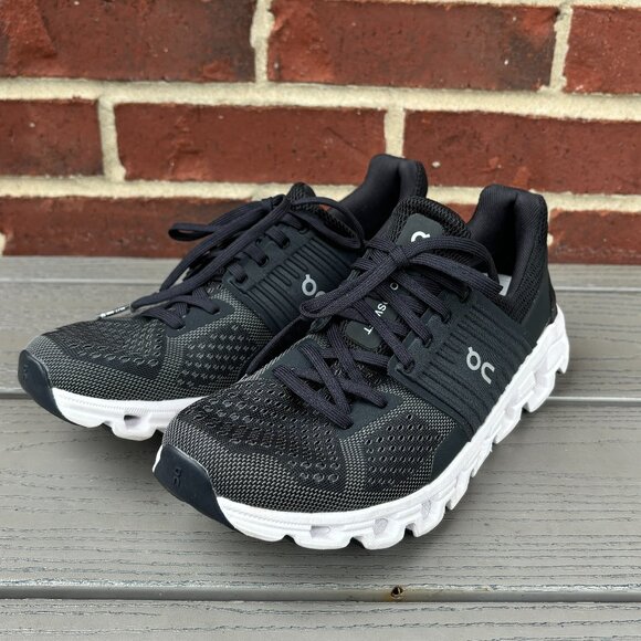 On Cloudswift Running Shoe - Picture 3 of 13